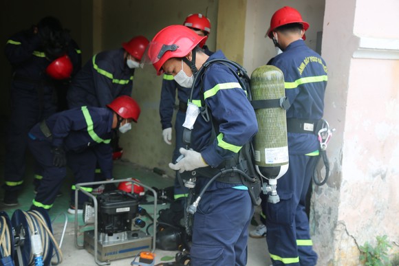 Kết thúc tập huấn chuyên sâu nghiệp vụ chữa cháy và cứu hộ cứu nạn năm 2022 ảnh 1