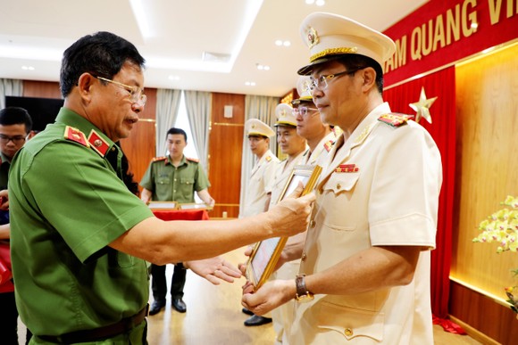 Điều động, bổ nhiệm lãnh đạo các đơn vị Công an TPHCM ảnh 2