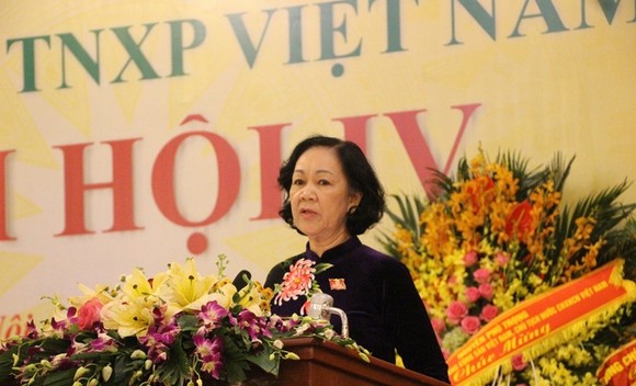 Bà Trương Thị Mai phát biểu tại đại hội