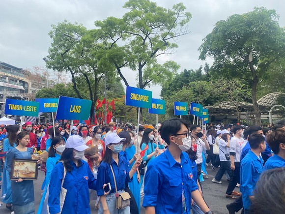 Rực rỡ sắc màu Festival Thanh niên Đông Nam Á chào mừng SEA Games 31 ảnh 2