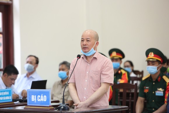 Xét xử cựu Đô đốc, Tư lệnh Quân chủng Hải quân Nguyễn Văn Hiến  ảnh 3