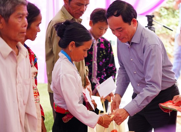 TPHCM hỗ trợ 50 tỷ đồng xây nhà tặng người nghèo tỉnh Lai Châu ảnh 2
