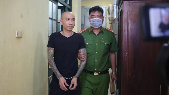 Ngày 15-12, xét xử 'giang hồ mạng' Phú Lê ảnh 1