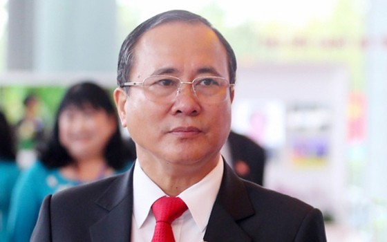 Cựu Bí thư tỉnh Bình Dương ký nhiều văn bản liên quan việc xác định giá đất không đúng quy định ảnh 1