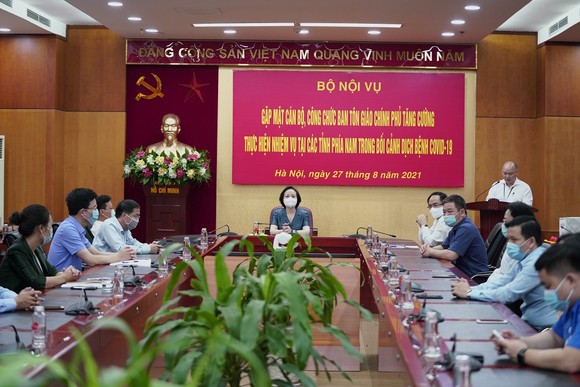 Bộ Nội vụ tăng cường quản lý nhà nước về tín ngưỡng, tôn giáo tại TPHCM và các tỉnh phía Nam ảnh 1