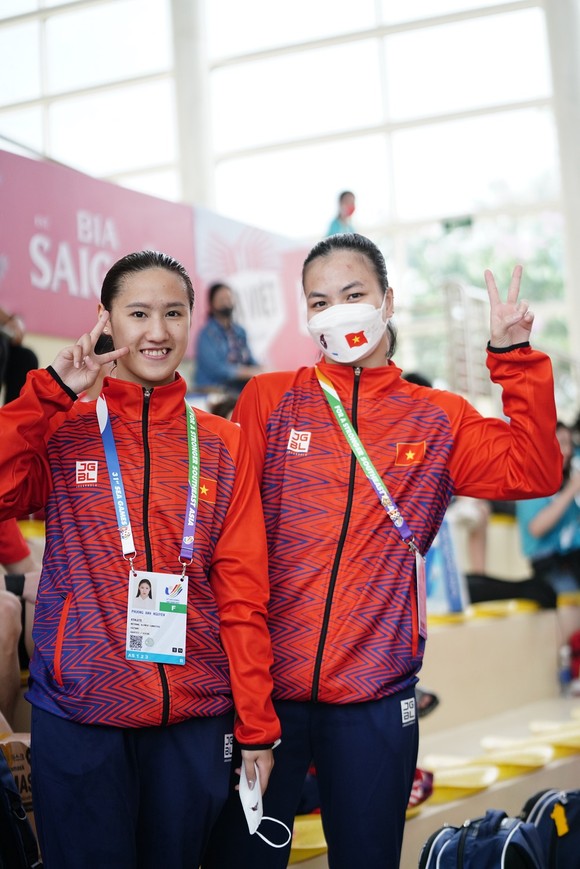 Những tấm huy chương đầu tiên của Đoàn thể thao Việt Nam tại SEA Games 31 ảnh 8