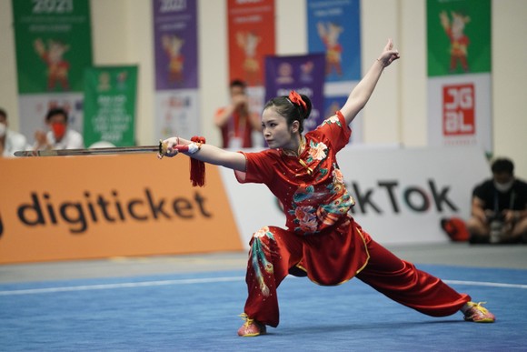 VĐV Wushu Việt Nam "bay" trên chiến thắng ảnh 4