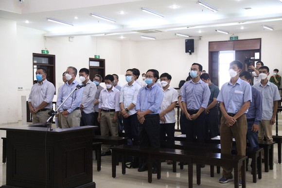 Xử phúc thẩm vụ án đường cao tốc Đà Nẵng-Quảng Ngãi: Đề nghị bác toàn bộ kháng cáo của 19 bị cáo ảnh 1