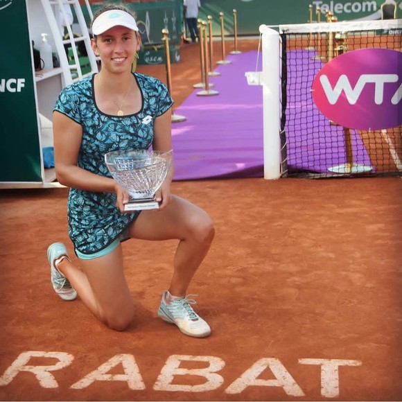 Toàn thắng 5 trận chung kết gần nhất, Kvitova lên ngôi ở Praha ảnh 1