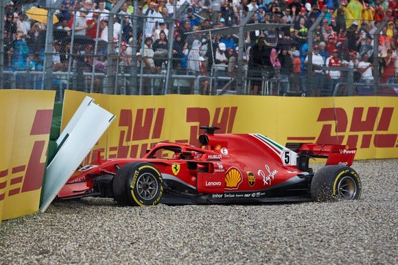 Đua xe F1: Tận dụng sai lầm của Vettel, Hamilton đăng quang German Grand Prix ảnh 1