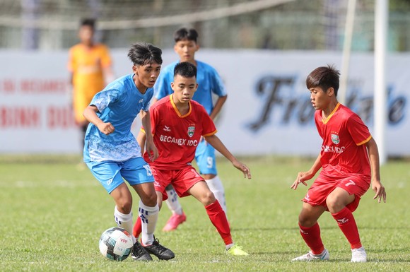 Giải bóng đá thiếu niên U13 Việt Nam - Nhật Bản lần 3-2020: Nỗ lực tuyệt vời vượt qua dịch Covid-19 ảnh 2