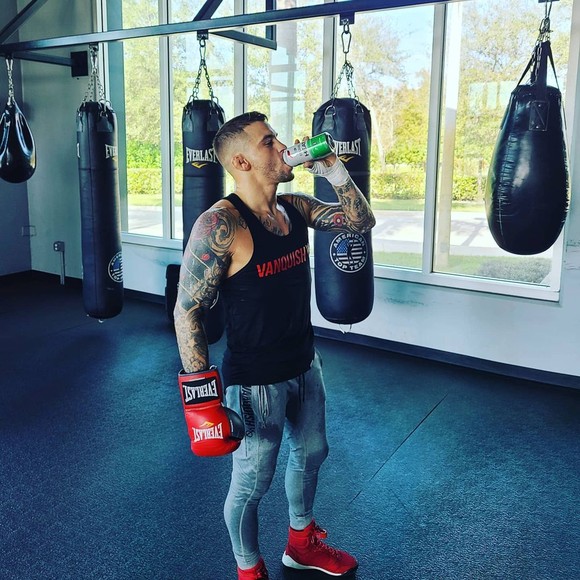 Poirier vs. McGregor II: "Viên kim cương" muốn cả anh, cả “Gã điên Ailen” đều phải đổ máu ảnh 2