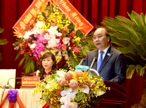 Thủ tướng Nguyễn Xuân Phúc: Nghệ An cần tạo cho được một 'Kỳ tích sông Lam' ảnh 1