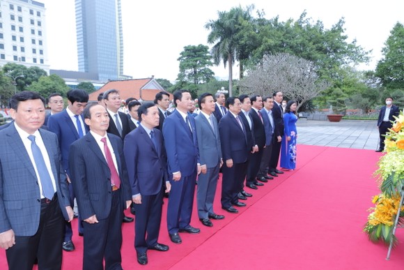 Thủ tướng Phạm Minh Chính thăm, làm việc và chúc tết tại Thanh Hóa ảnh 1