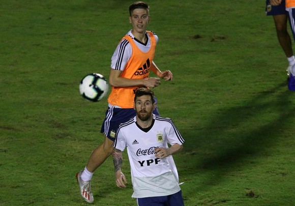Argentina - Colombia: Ông Scaloni sẽ chơi với “mũi đinh ba” Messi - Aguero - Di Maria ảnh 11