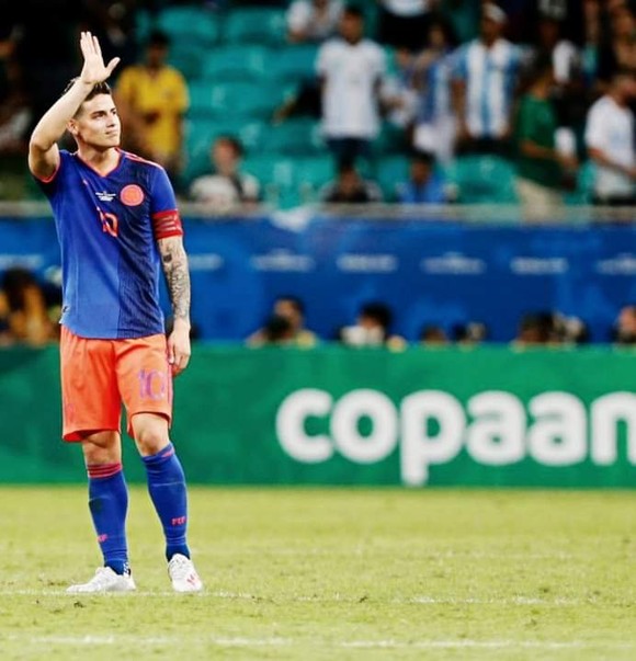 Argentina - Colombia 0-2: Cơn ác mộng của Messi lại bắt đầu ảnh 2