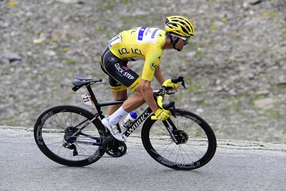 Tour de France: Thời tiết giúp Bernal lật đổ Alaphilippe, Ineos sắp thắng Áo vàng thứ 7 ảnh 3