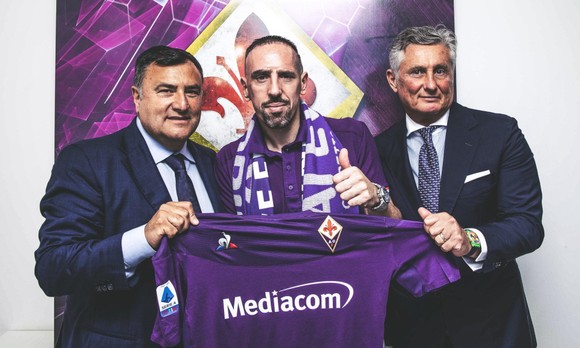 Ribery chính thức trở thành người của Fiorentina