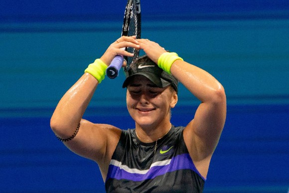 US Open: “Công chúa lọ lem” Andreescu đối đầu “Cựu Nữ hoàng” Serena ở chung kết ảnh 8