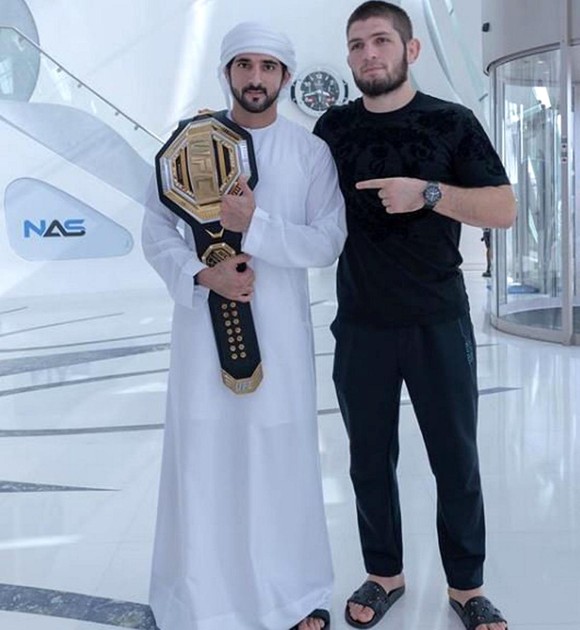 UFC: Tổng thống Putin triệu kiến “Đại bàng Nga” Khabib, khen đòn siết cổ kinh điển ảnh 2