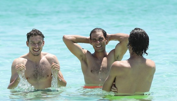 ATP Cup: Nadal và “dàn trai đẹp” Tây Ban Nha gây náo loạn bãi biển đảo Rottnest ảnh 1