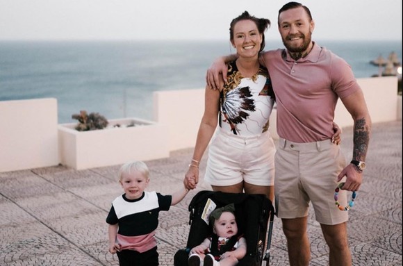 Conor McGregor: Đòi kiếm 80 triệu USD trong trận đấu với “Cao bồi”, muốn trở thành tỷ phú USD... ảnh 5