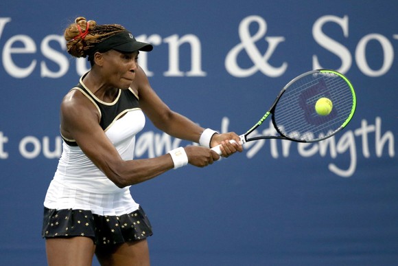 Venus, Clijsters đồng loạt bị loại, Sabalenka đại chiến Azarenka ở “trận derby Belarus” ảnh 1