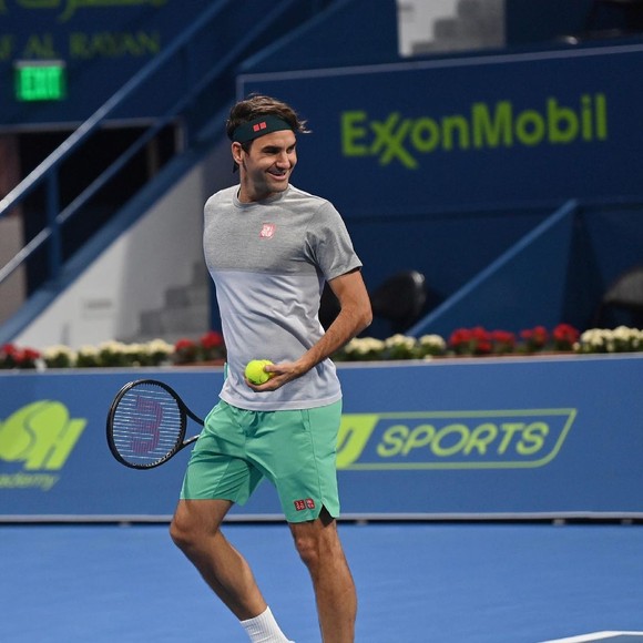 Djokovic ăn mừng phá kỷ lục 311 tuần giữ ngôi số 1 thế giới của Federer; ngày mai, Federer cũng “tái xuất giang hồ” ảnh 1