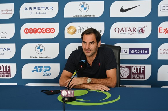 ATP Qatar Open: Lãng phí match-point, Federer bị loại - không thắng trận nào, Rublev vẫn vào bán kết ảnh 1