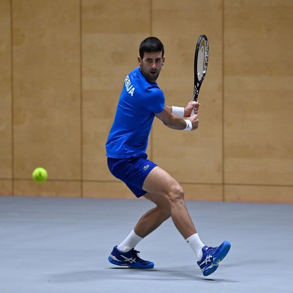 Djokovic tiếp tục ở lại với Davis Cup Finals