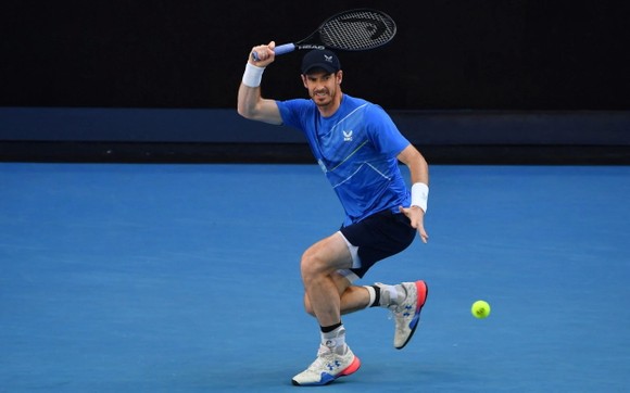 Australian Open: Andrey Rublev tiếp tục màn trình diễn “quá nhanh, quá nguy hiểm”, Andy Murray dừng cuộc chơi ảnh 2