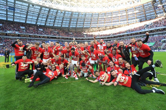 Spartak Moscow giành Cúp QG Nga: Bất chấp khó khăn, bóng đá Nga vẫn sôi động và rực rỡ ảnh 4