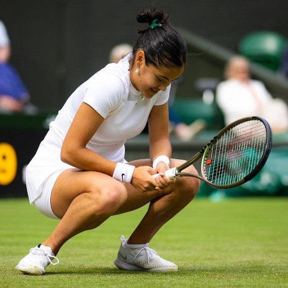 Wimbledon: Hai biểu tượng của quần vợt Anh quốc - Andy Murray và Emma Raducanu đồng loạt bị loại ảnh 1