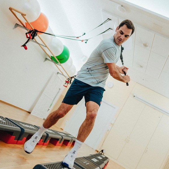 Roger Federer tiết lộ khả năng giải nghệ: Không nghĩ còn cần quần vợt, đang rất hạnh phúc ở nhà, với những điều nhỏ nhặt nhất ảnh 1