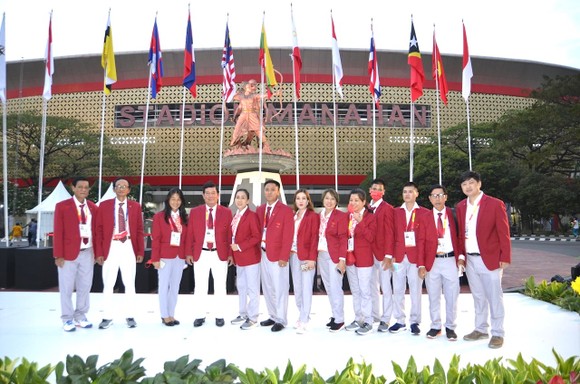 Đoàn thể thao người khuyết tật Việt Nam dự Lễ thượng cờ của Đại hội. Ảnh: PT.DƯƠNG
