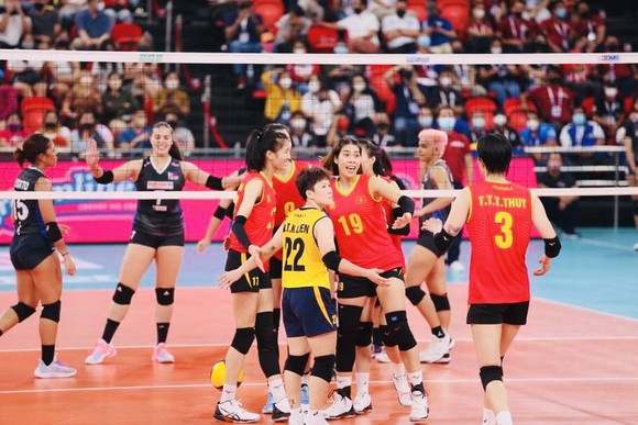 Đội tuyển nữ Việt Nam đã có chiến thắng đầu tay tại cúp bóng chuyền nữ châu Á 2022. Ảnh: AVC