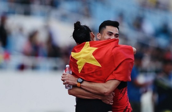 Hai anh em Quách Công Lịch, Quách Thị Lan dự kiến sẽ dự giải vô địch tiếp sức quốc gia 2022 tại Hà Nội. Ảnh: DŨNG PHƯƠNG