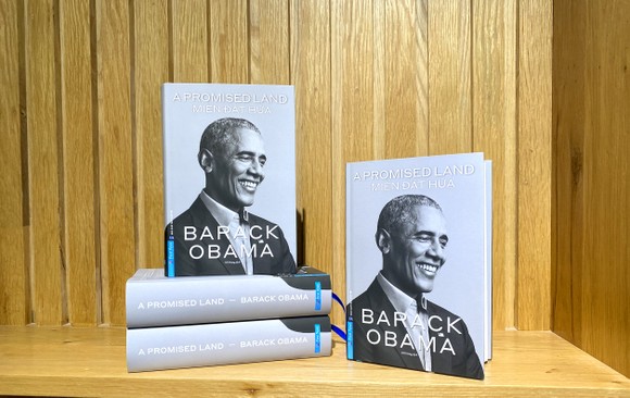 Ra mắt hồi ký 'Miền đất hứa' của cựu Tổng thống Barack Obama   ảnh 2
