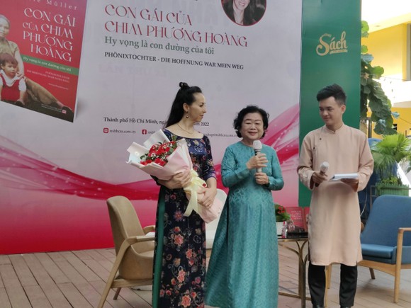 'Con gái của chim Phượng hoàng' và hành trình kiếm tìm hạnh phúc ảnh 2