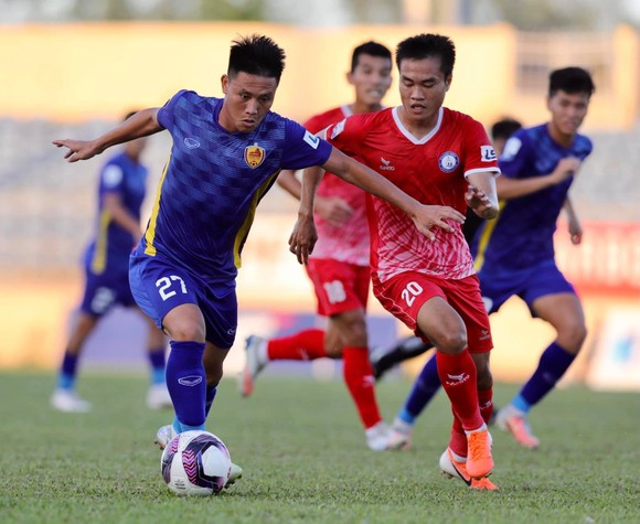 Khánh Hòa tiếp tục thi đấu ấn tượng bên cạnh sự sa sút bất ngờ của Quảng Nam