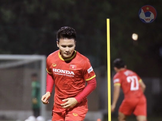 Đội tuyển Việt Nam rèn kỹ chiến thuật trước trận gặp UAE ảnh 1