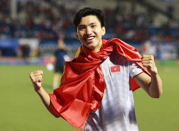 Văn Hậu sẽ là thủ lĩnh của đội tuyển U23 Việt Nam tại vòng loại U23 châu Á 2022. Ảnh: Thiều Anh