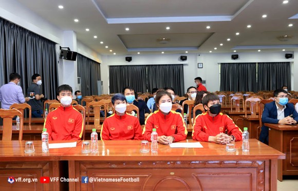 Các tuyển thủ Việt Nam được điều trị chấn thương miễn phí tại bệnh viện Vinmec ảnh 1