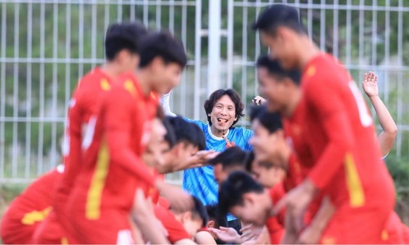 Nutifood lên kế hoạch tài trợ đội U23 Việt Nam nếu đội này được tham dự V-League ảnh 1