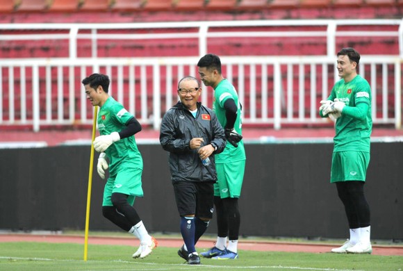 Đội tuyển Việt Nam bắt đầu khởi động cho AFF Cup 2022 ảnh 3