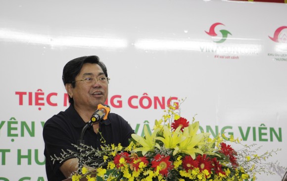 Thầy trò VĐV Nguyễn Trần Duy Nhất được khen thưởng ảnh 3