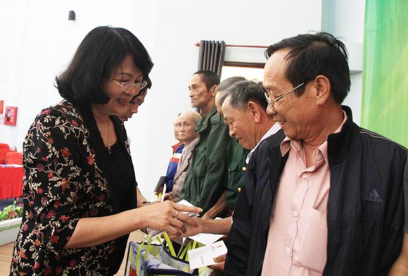 Phó Chủ tịch nước Đặng Thị Ngọc Thịnh thăm, chúc Tết tại Đắk Nông ảnh 3