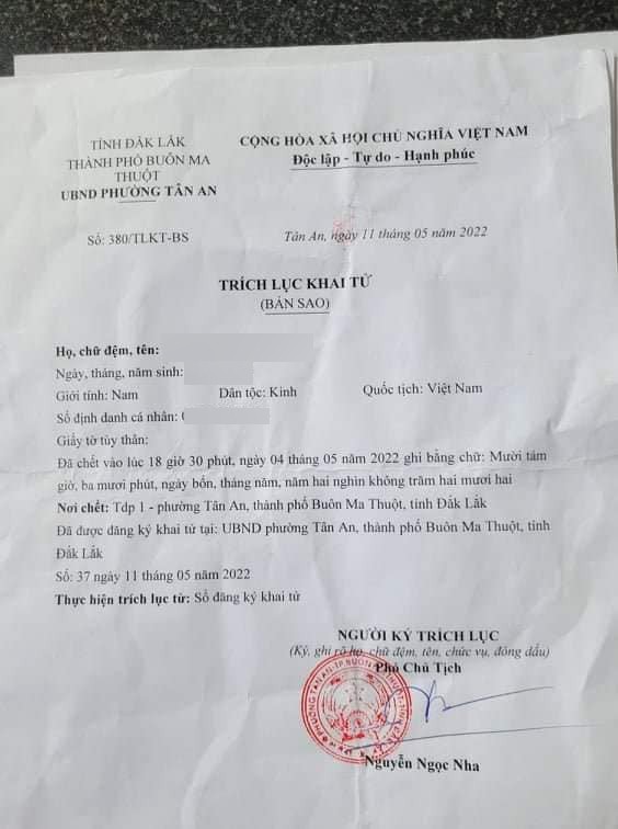 Mẹ khai tử cho con trai để đoạn tuyệt với chồng cũ ảnh 1