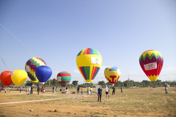 Lễ hội kinh khí cầu lần đầu tổ chức tại Kon Tum ảnh 2