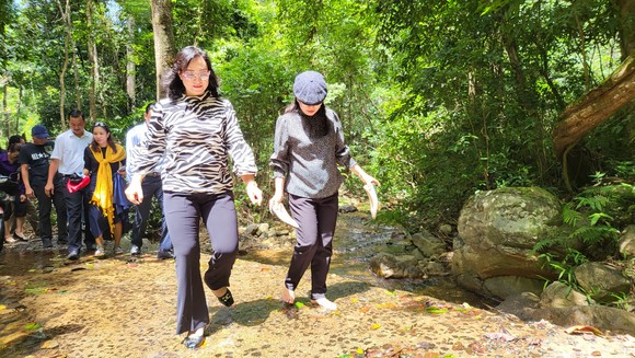 Đoàn công tác TPHCM khảo sát tiềm năng du lịch ở Vườn quốc gia Kon Ka Kinh ảnh 4